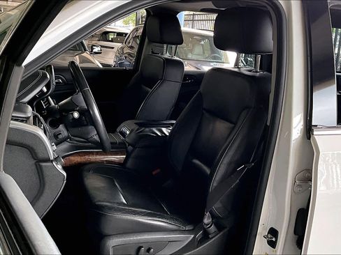 Used 2015 Chevrolet Tahoe LTZ RWD image 7