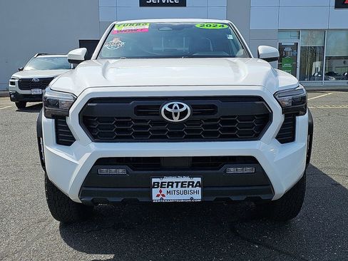 Used 2024 Toyota Tacoma TRD Off-Road AWD/4WD image 2