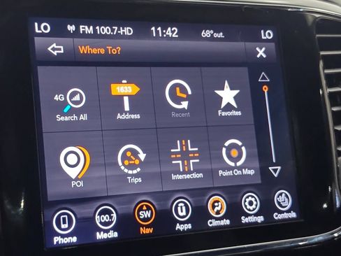 Used 2021 Jeep Grand Cherokee Laredo X AWD/4WD image 33