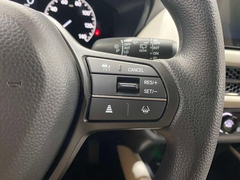 New 2027 Honda HR-V LX image 21