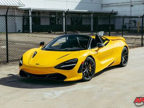 Used 2020 McLaren 720S Performance RWD image 52