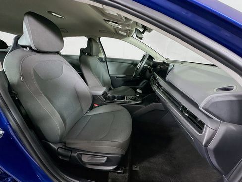 Used 2025 Kia K4 FWD image 30