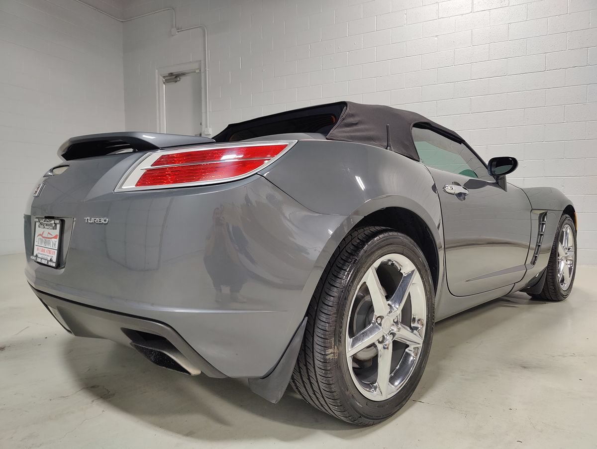 Used 2008 Saturn Sky Red Line RWD image 10