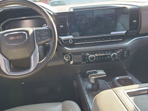 Used 2022 GMC Sierra 1500 SLT AWD/4WD image 7