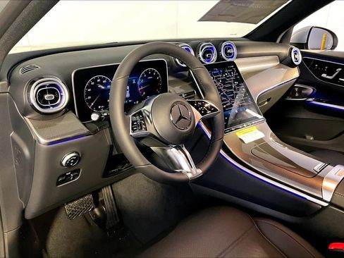New 2026 Mercedes-Benz GLC 300 4MATIC image 9