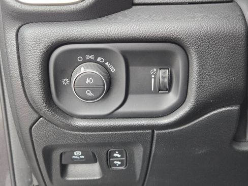 Certified 2023 RAM 1500 Big Horn image 18