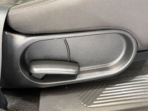 Used 2024 Hyundai Ioniq 5 SEL RWD image 32