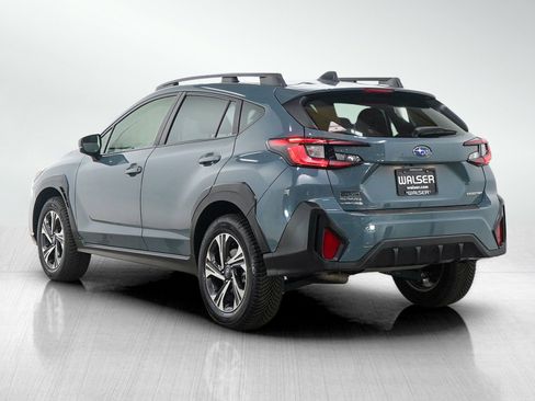 Used 2024 Subaru Crosstrek 2.0i Premium image 3
