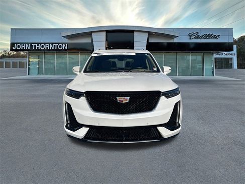Certified 2023 Cadillac XT6 Sport w/ Platinum Package image 2