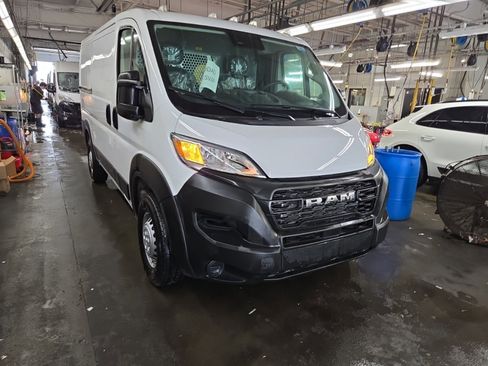 Used 2025 RAM ProMaster 2500 image 2