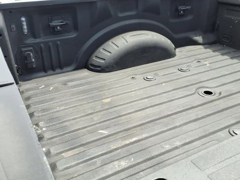Used 2022 Ford F250 Lariat w/ Tremor Off-Road Package AWD/4WD image 15