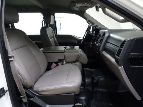 Used 2017 Ford F250 XL RWD image 37
