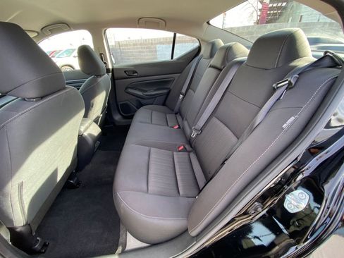 Used 2025 Nissan Altima 2.5 SV image 37