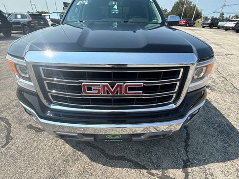 Certified 2015 GMC Sierra 1500 SLT w/ SLT Crew Cab Value Package AWD/4WD image 10