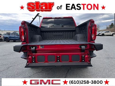 Used 2025 GMC Sierra 1500 AT4 w/ AT4 Premium Package AWD/4WD image 45