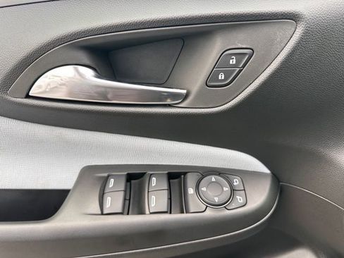 New 2026 Buick Envista Preferred image 22