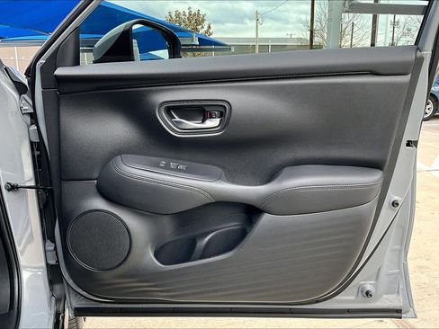 Used 2026 Honda HR-V EX-L image 23