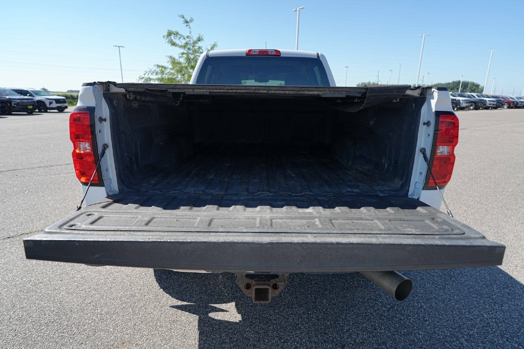 Used 2018 Chevrolet Silverado 3500 W/T w/ WT Convenience Package AWD/4WD image 13