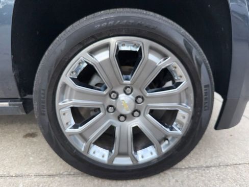 Used 2019 Chevrolet Tahoe Premier RWD image 43