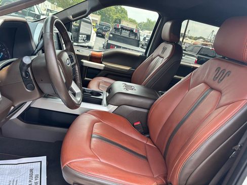Used 2022 Ford F350 King Ranch w/ Chrome Package AWD/4WD image 11