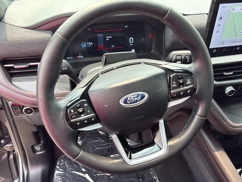 Certified 2026 Ford Explorer Platinum AWD/4WD image 15
