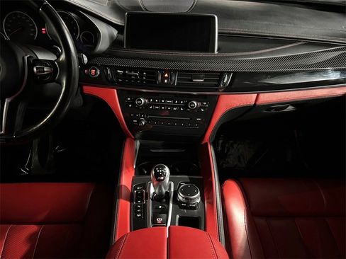 Used 2016 BMW X6 M Base image 37