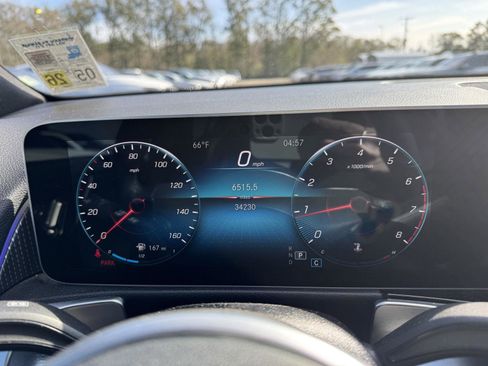 Certified 2021 Mercedes-Benz GLB 250 image 9