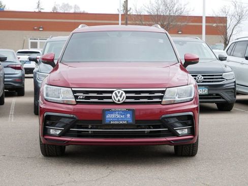 Used 2019 Volkswagen Tiguan SEL R-Line image 2