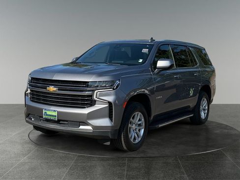Used 2021 Chevrolet Tahoe LT w/ Rear Media and Nav Package RWD image 3