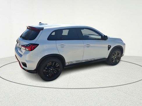 Used 2016 Mitsubishi Outlander GT AWD/4WD image 7