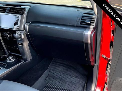 Used 2024 Toyota 4Runner SR5 Premium w/ Moonroof Package AWD/4WD image 26
