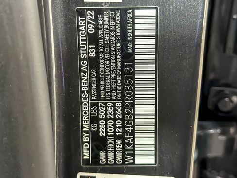 Used 2023 Mercedes-Benz C 300 Sedan image 27