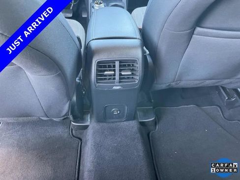 Used 2020 Ford Escape SE FWD image 16