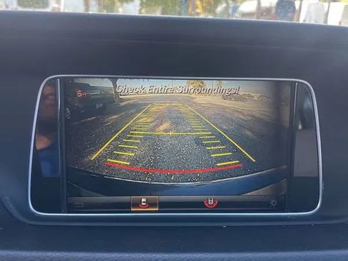 Used 2016 Mercedes-Benz E 350 Sedan image 16