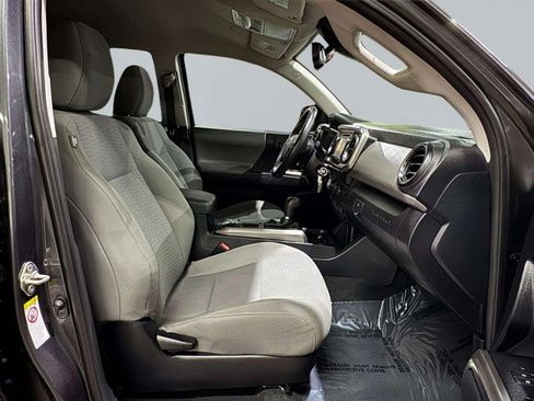 Used 2019 Toyota Tacoma SR5 image 69