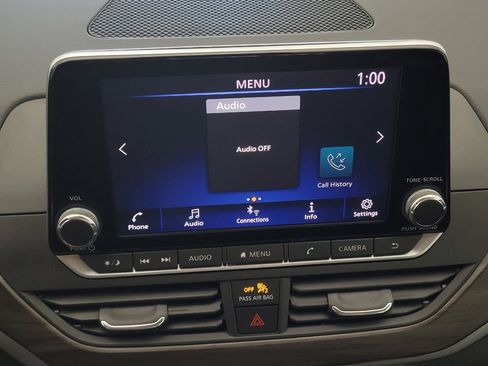 Used 2024 Nissan Altima 2.5 SV image 25