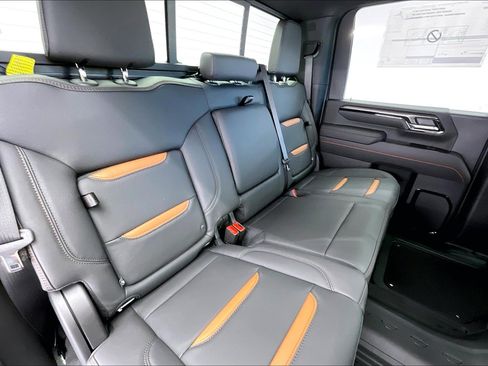 New 2026 GMC Sierra 3500 AT4 w/ AT4 Premium Plus Package image 10