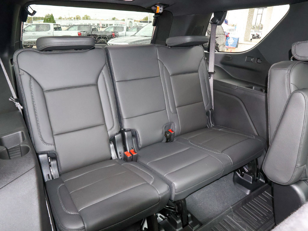 New 2026 GMC Yukon Denali w/ Denali Reserve Package AWD/4WD image 40