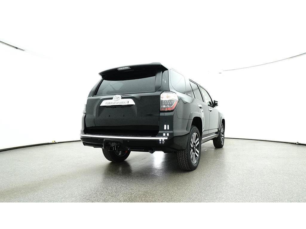 Used 2024 Toyota 4Runner Limited AWD/4WD image 30
