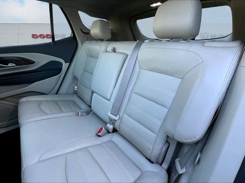 Used 2022 GMC Terrain Denali w/ Denali Premium Package image 13