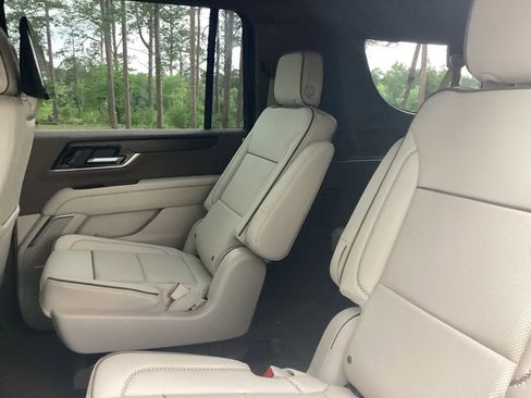 New 2026 GMC Yukon XL Denali w/ Advanced Technology Package RWD image 51