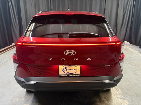 Used 2025 Hyundai Kona SEL AWD/4WD image 6