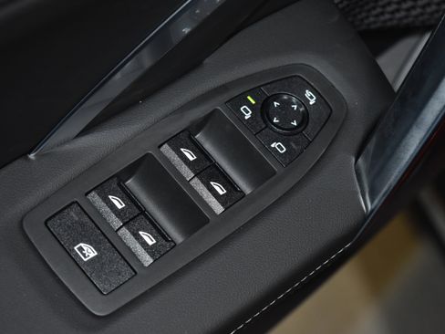 New 2026 BMW X1 xDrive28i w/ Technology Package image 5