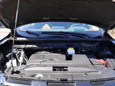 Used 2024 Nissan Pathfinder Platinum w/ Cargo Package image 26