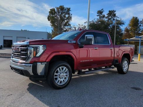 Used 2024 GMC Sierra 2500 SLT w/ SLT Premium Package image 2
