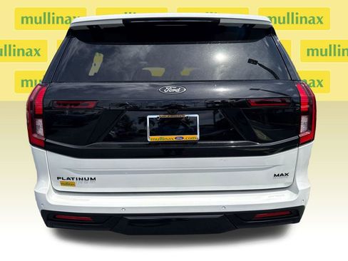New 2026 Ford Expedition Max Platinum w/ Stealth Appearance Package AWD/4WD image 16
