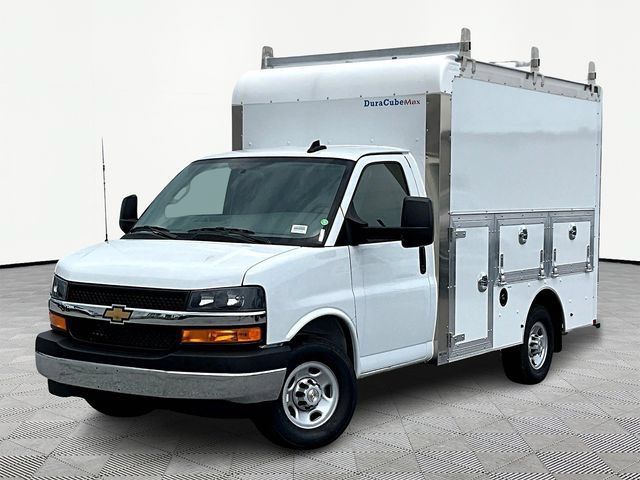 New 2025 Chevrolet Express 3500 w/ Power Convenience Package RWD image 3