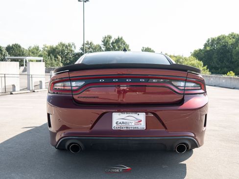 Used 2019 Dodge Charger Scat Pack w/ Daytona Edition Group RWD image 6
