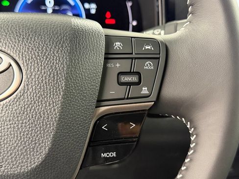 New 2026 Toyota Camry SE FWD image 24