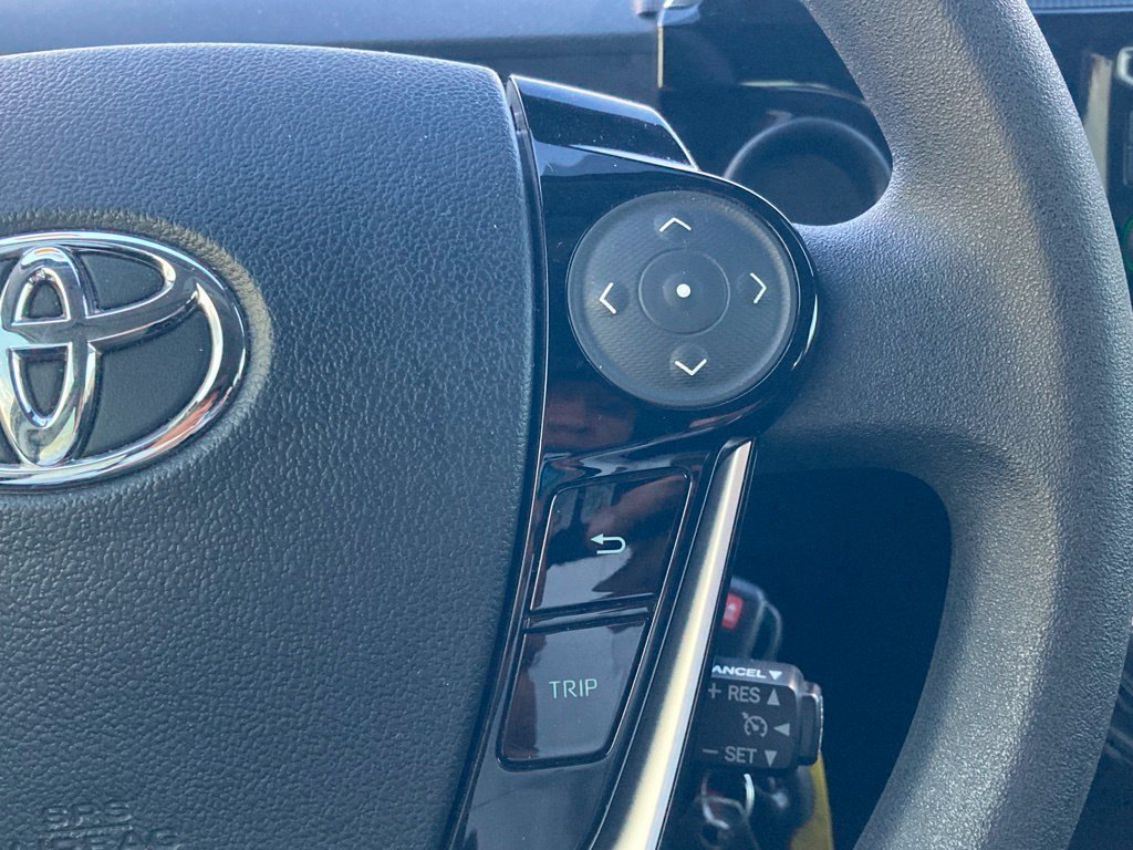 Used 2019 Toyota Prius C FWD image 17